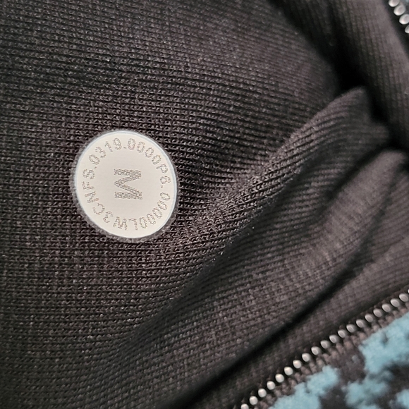 Lululemon Close to Crossing Long Sleeve Jacquard Tectonic Shipmate Black M - Picture 13 of 13